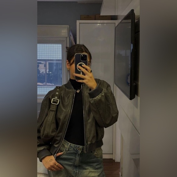 Zara leather bomber jacket - Picture 7 of 9